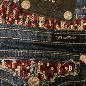 Amazing detail miss me jeans